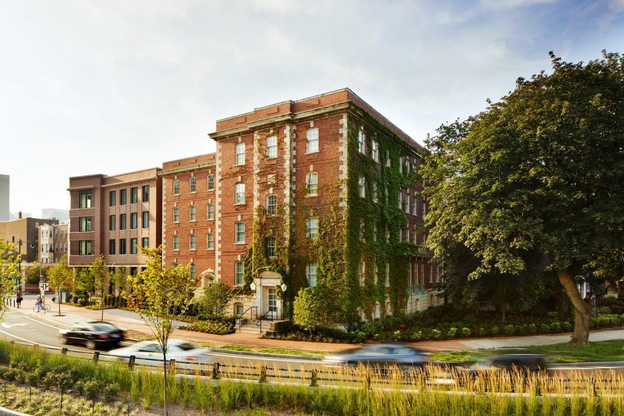 The Whitney Hotel Βοστώνη Εξωτερικό φωτογραφία The former St. Joseph's Hospital, now the St. Joseph's Centre