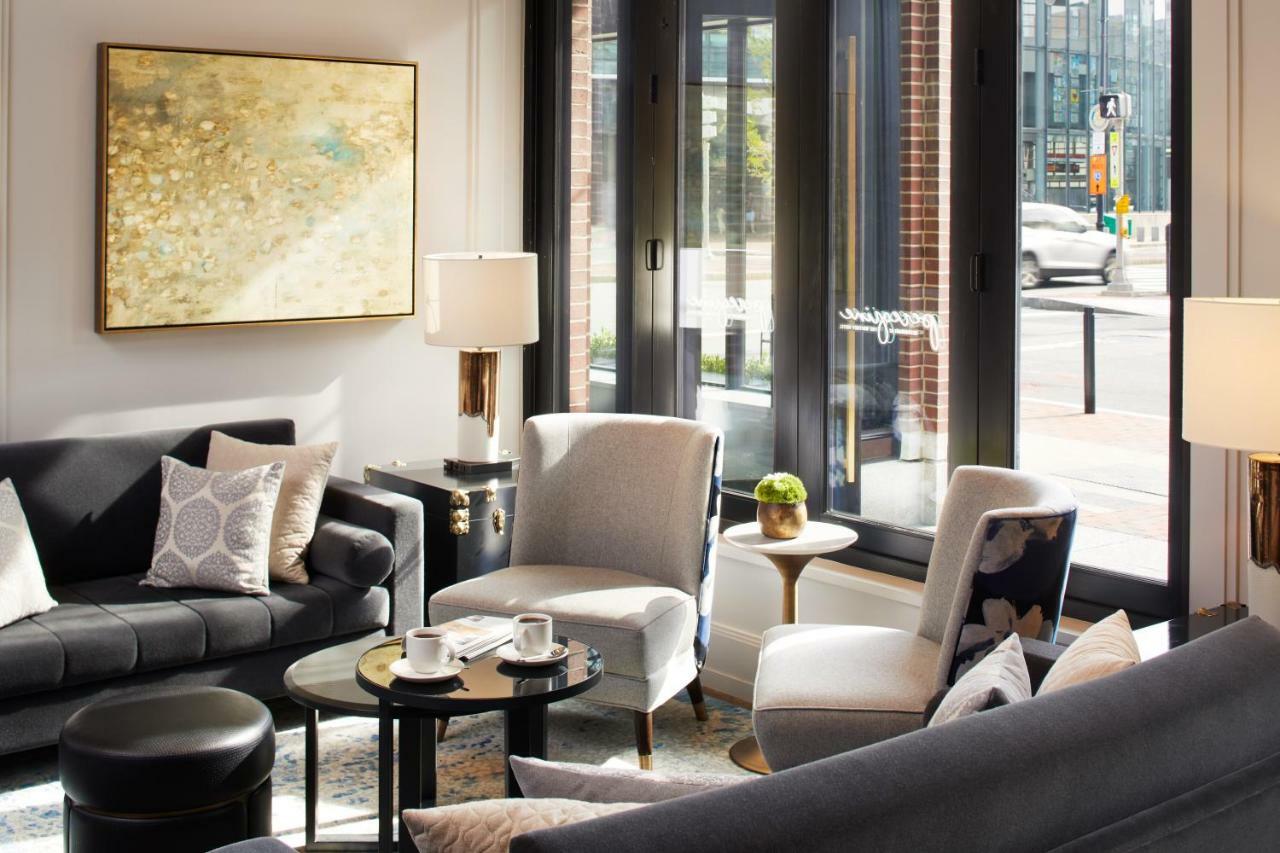 The Whitney Hotel Βοστώνη Εξωτερικό φωτογραφία The living room of a model apartment at 100 East 57th Street