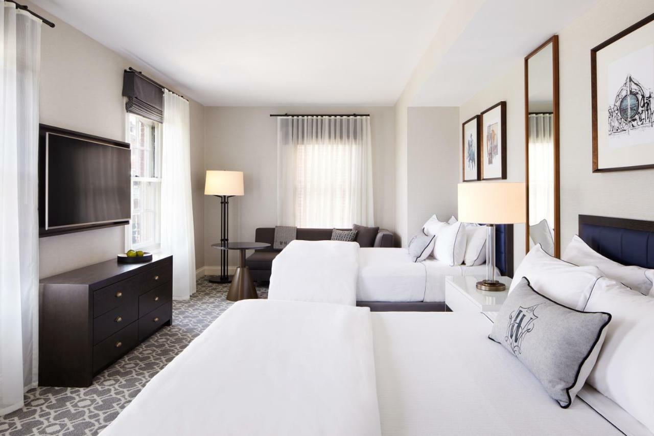 The Whitney Hotel Βοστώνη Εξωτερικό φωτογραφία A guest room at the Hotel Commonwealth